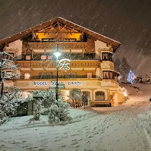 Aparthotel Garni Tina